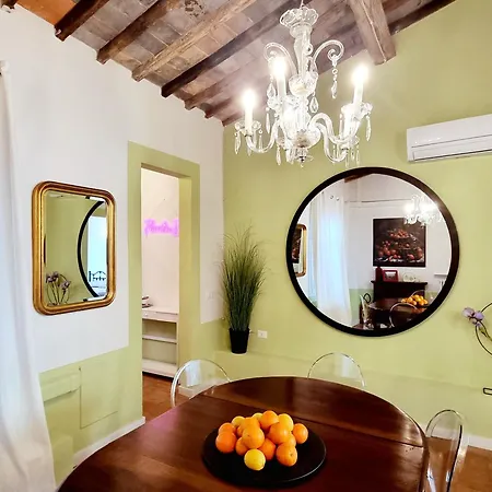 Apartment Iris Di Firenze- 3 Colorate Tra La Stazione E Il Duomo Florence