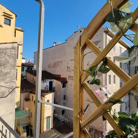 Iris Di Firenze- 3 Colorate Tra La Stazione E Il Duomo Apartamento Florença